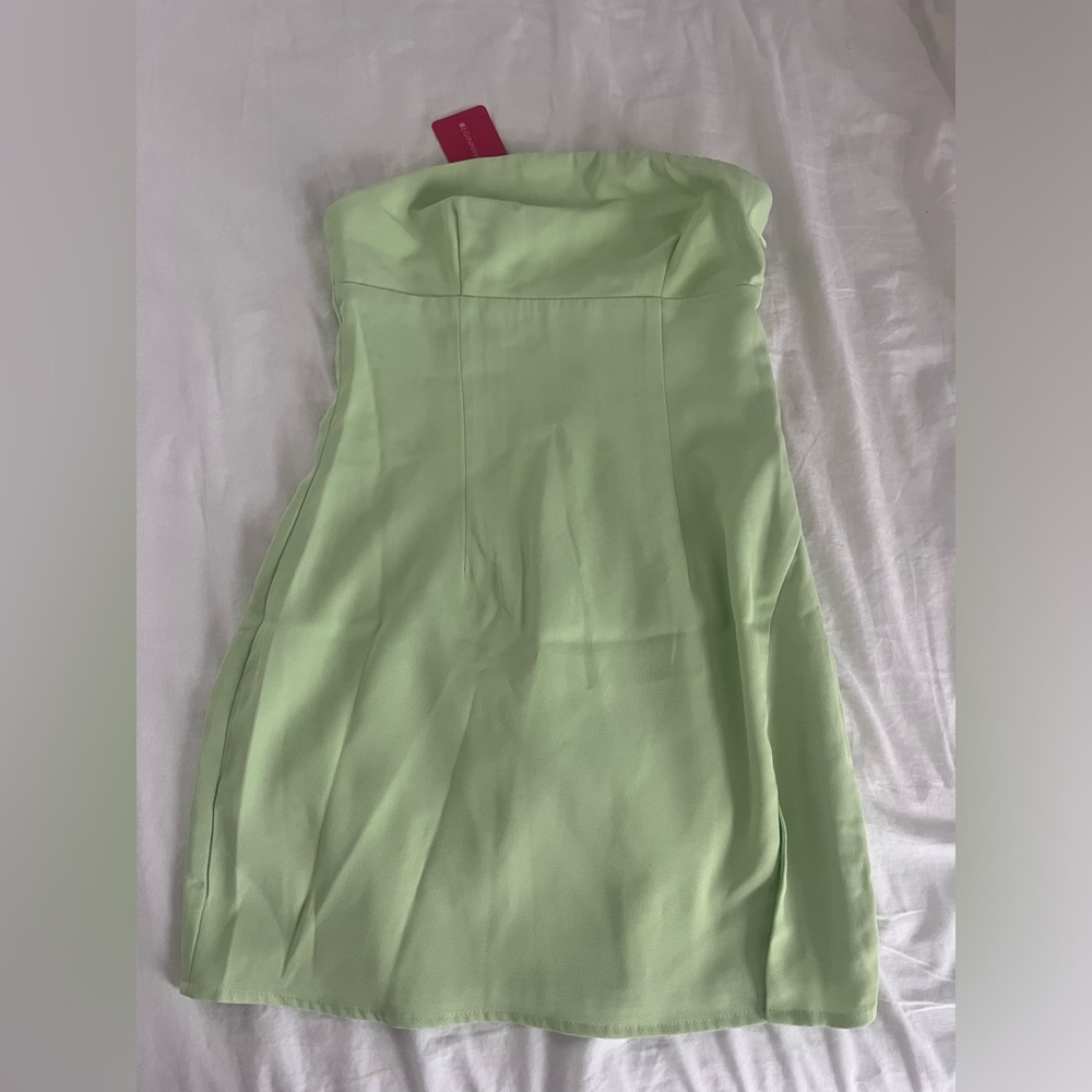 NEW WITH TAGS green homecoming dress from Beginning Boutique, size 0